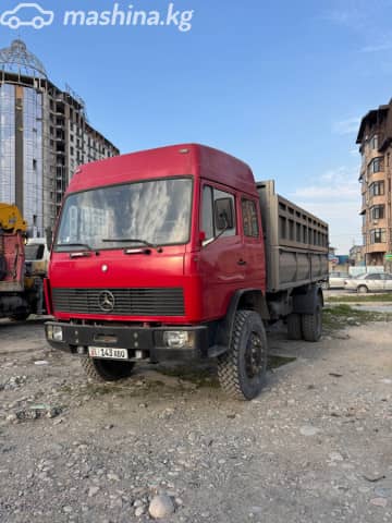 Mercedes-Benz Бортовой (4х2)
