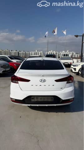 Hyundai Avante VI Рестайлинг 1.6 CVT