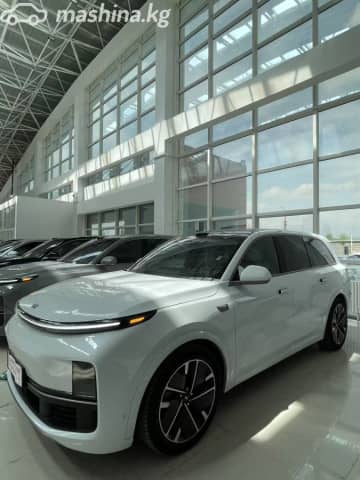LiXiang L9 Рестайлинг 1.5hyb AT 4WD
