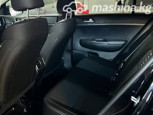 Kia Sportage IV Рестайлинг 2.4 AT