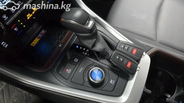 Toyota RAV4 V (XA50) 2.5hyb CVT 4WD