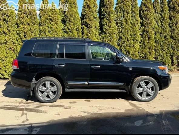 Toyota Land Cruiser 200 Series 4.7 AT 4WD