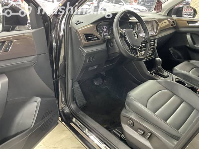 Volkswagen Tharu I 1.4 AMT