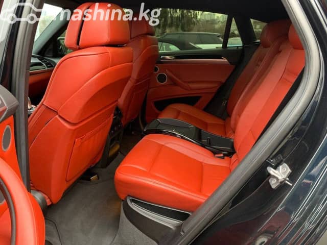 BMW X6 M I (E71) 4.4 AT 4WD