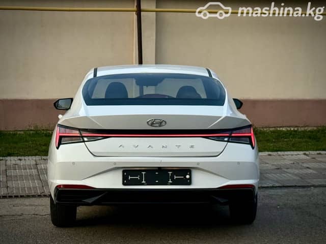 Hyundai Avante VII 1.6 CVT