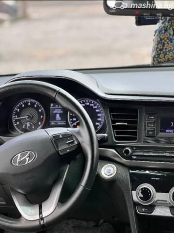 Hyundai Avante VI Рестайлинг 1.6 AT