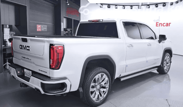 GMC Sierra IV Рестайлинг Crew Cab 6.2 AT 4WD