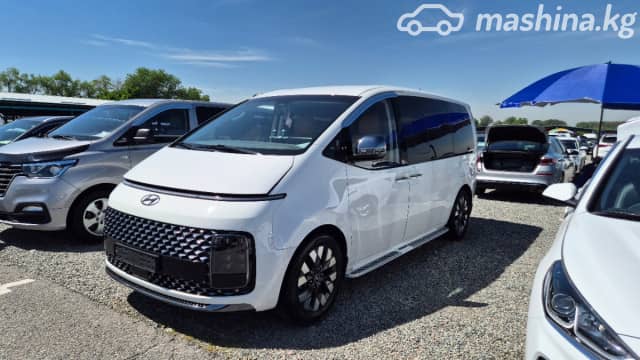 Hyundai Staria 3.5 AT