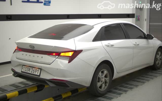 Hyundai Avante VII 1.6 CVT