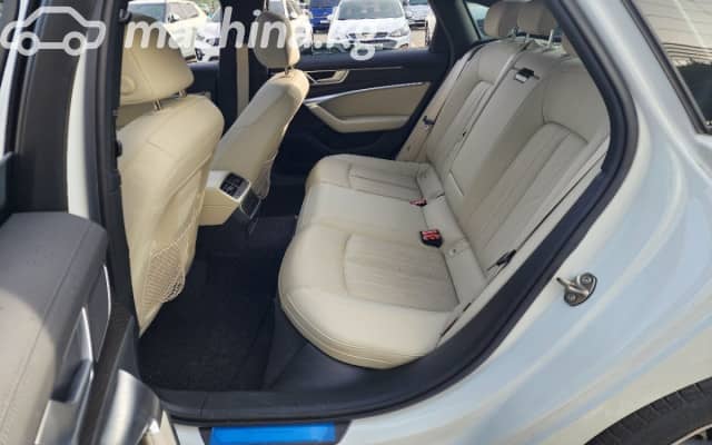 Audi A6 V (C8) 45 TFSI 2.0 AMT