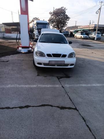 Daewoo Lanos (Sens) 1.5 MT