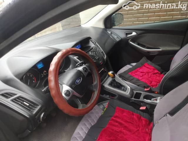 Ford Focus II Рестайлинг 1.6 MT