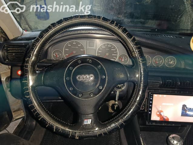 Audi A6 I (C4) 2.8 MT 4WD