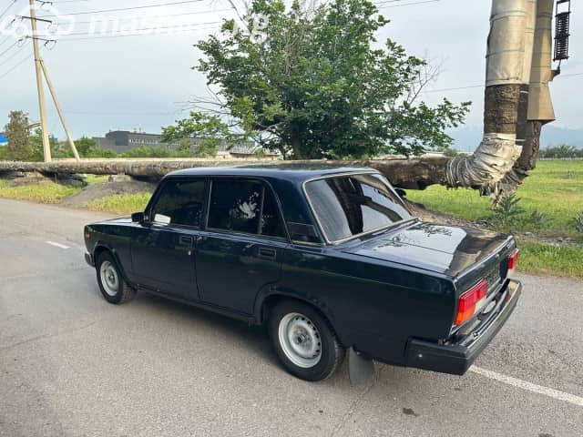 ВАЗ (Lada) 2107 21074-30 1.6 MT