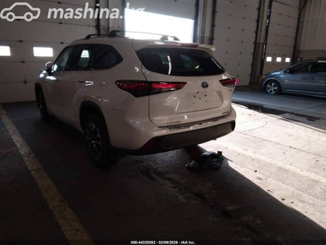Toyota Highlander IV (U70) 2.5hyb AT 4WD