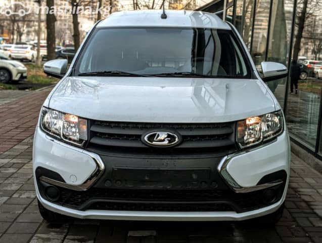 ВАЗ (Lada) Largus I Рестайлинг 1.6 MT