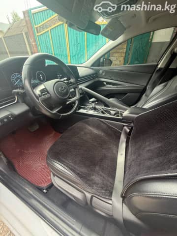 Hyundai Avante VII 1.6hyb AMT