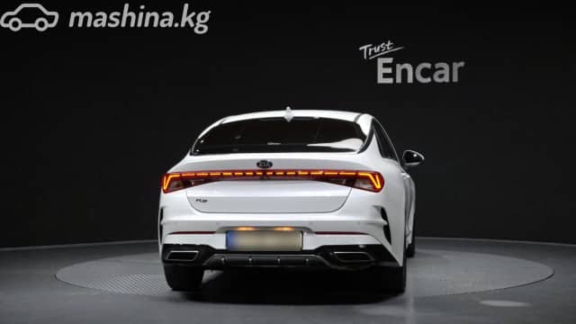 Kia K5 III LPi 2.0 AT