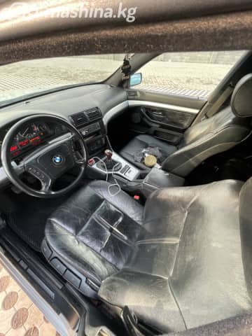 BMW 5 серии IV (E39) Рестайлинг 525i 2.5 MT
