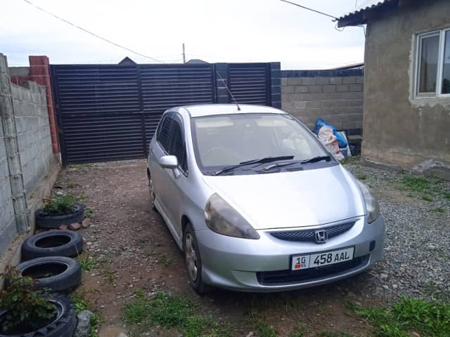 Honda Fit I 1.3 CVT