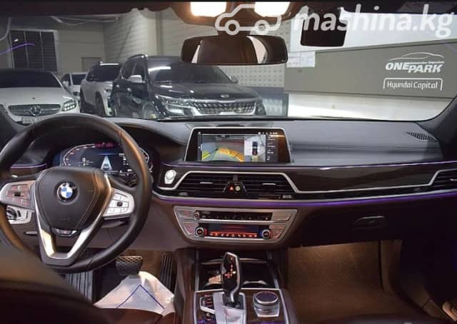 BMW 7 серии VI (G11/G12) Рестайлинг 740i 3.0 AT
