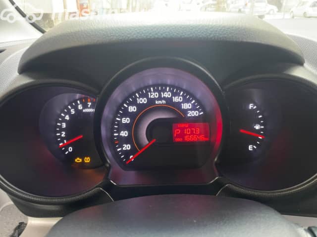 Kia Ray I Рестайлинг 1.0 AT