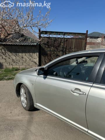 Toyota Avensis II 2.4 AT