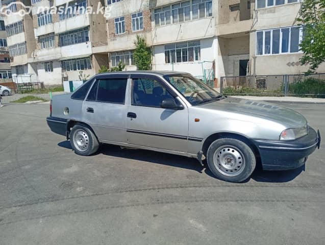 Daewoo Nexia I 1.5 MT