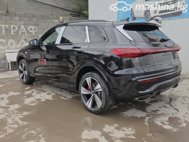 Audi Q5 III 40 TFSI 2.0 AMT 4WD