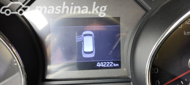Kia Carnival III 2.2d AT