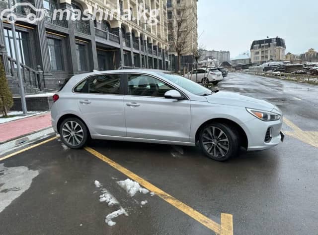Hyundai Elantra VI (AD) 2.0 AT