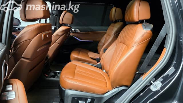 BMW X7 I (G07) Рестайлинг 40i 3.0 AT 4WD
