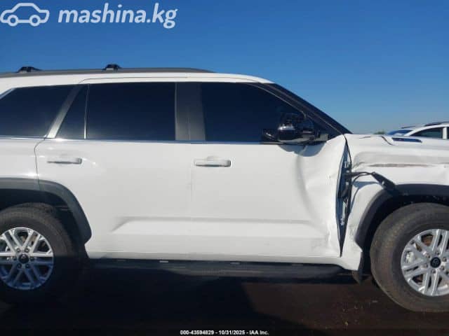 Toyota Sequoia III 3.5hyb AT 4WD