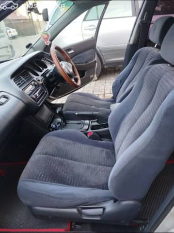 Honda Accord VI 1.8 AT