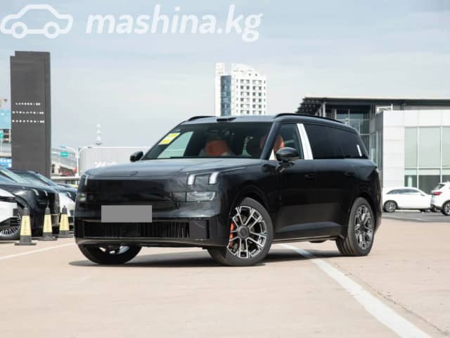 Lynk & Co 900 2.0hyb AT 4WD