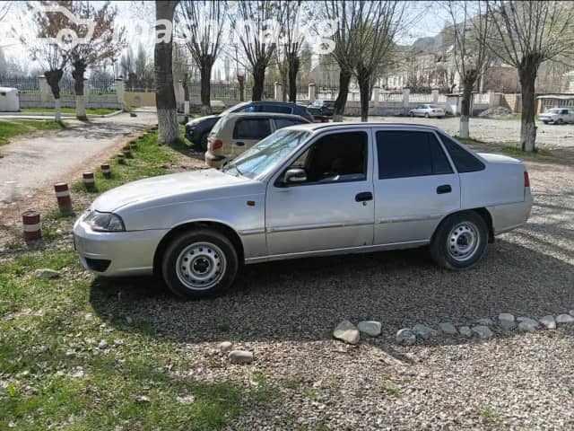 Daewoo Nexia I Рестайлинг 1.5 MT
