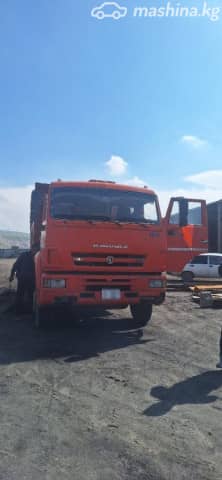 КамАЗ 6520
