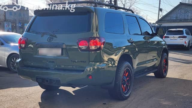 Toyota Sequoia II Рестайлинг 5.7 AT 4WD
