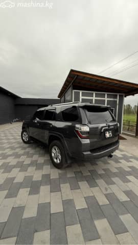 Toyota 4Runner V Рестайлинг 4.0 AT 4WD