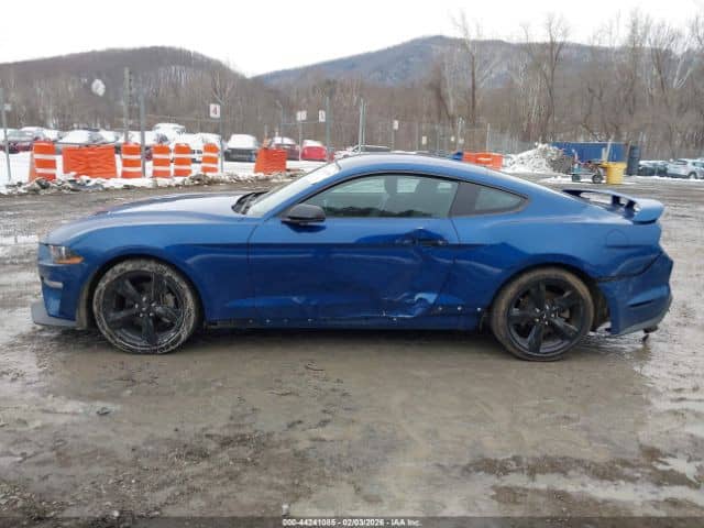 Ford Mustang VI Рестайлинг 2.3 AT