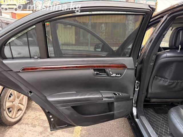 Mercedes-Benz S-Класс V (W221) Рестайлинг 350 3.5 AT 4WD