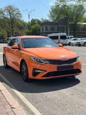 Kia K5 II 2.0 AT