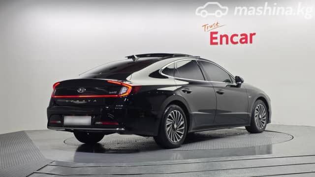 Hyundai Sonata VIII (DN8) 2.0hyb AT