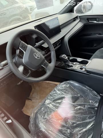 Toyota Camry IX (XV80) China Market 2.0hyb CVT