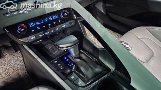 Hyundai Avante VII Рестайлинг 1.6 CVT