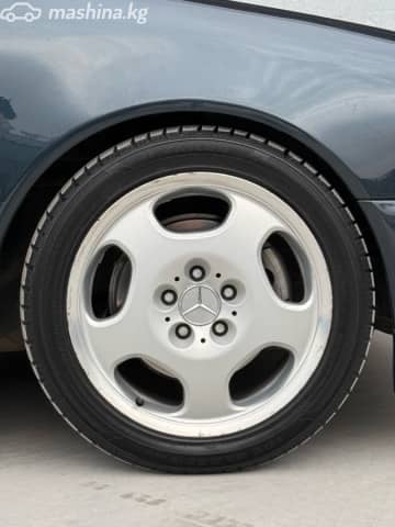 Mercedes-Benz E-Класс II (W210, S210) Рестайлинг 320 3.2 AT