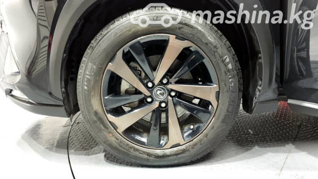 Lexus NX I Рестайлинг 300h 2.5hyb CVT 4WD