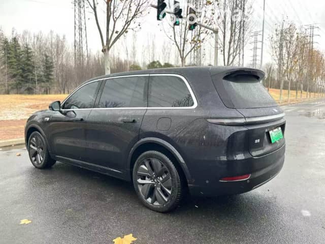 LiXiang L9 Рестайлинг 1.5hyb AT 4WD
