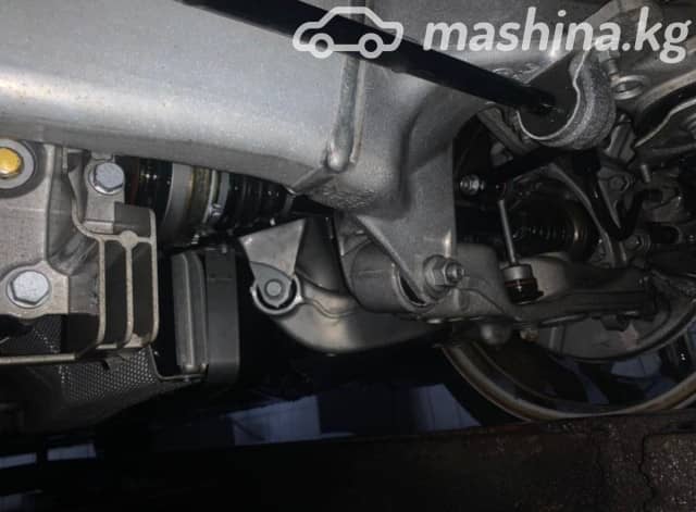 BMW 5 серии V (E60/E61) 550i 4.8 AT
