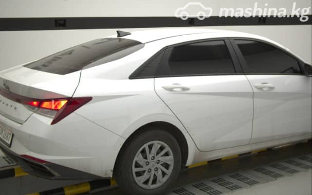 Hyundai Avante VII 1.6 CVT